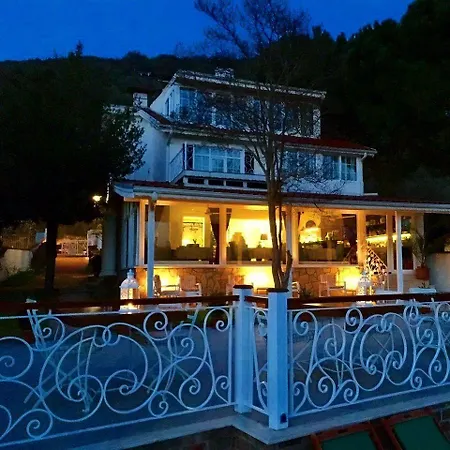 Riverangel - Adults Only Hotel