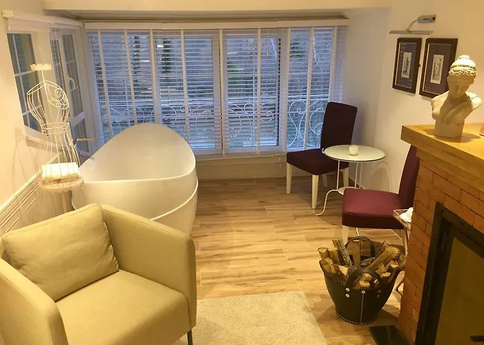 Riverangel - Adults Only 酒店