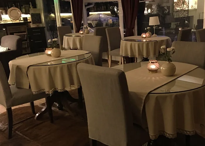 Riverangel - Adults Only 阿瓦