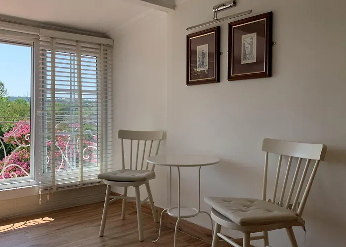 Riverangel - Adults Only 酒店