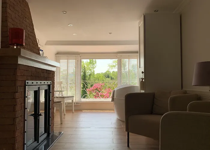 酒店 Riverangel - Adults Only